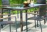 stabiler  Gartentisch mit robuster Glasplatte
