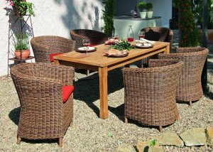 moderne und preiswerte Gartenm&ouml;bel