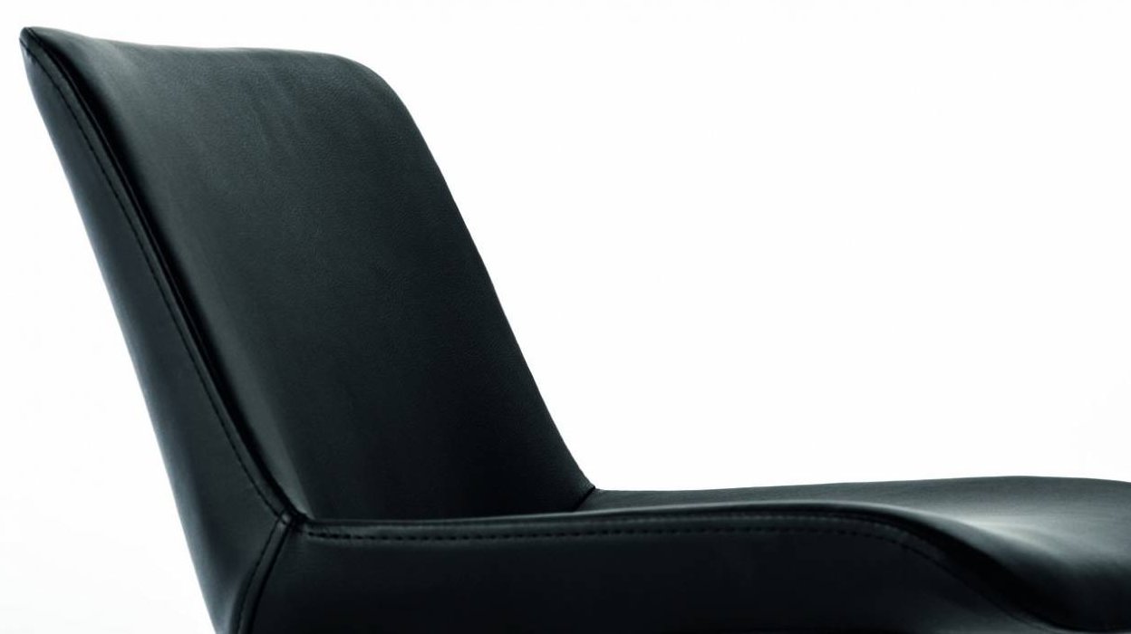 Barhocker gepolsterte Sitzschale strapazierfähiger Hockerbezug schwarzer Kunstleder