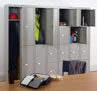 sicher abschließbarer Stahl-Schließfachschrank
