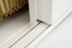 robuster Büro-Stahlschrank mit abschließbaren Schiebetüren
