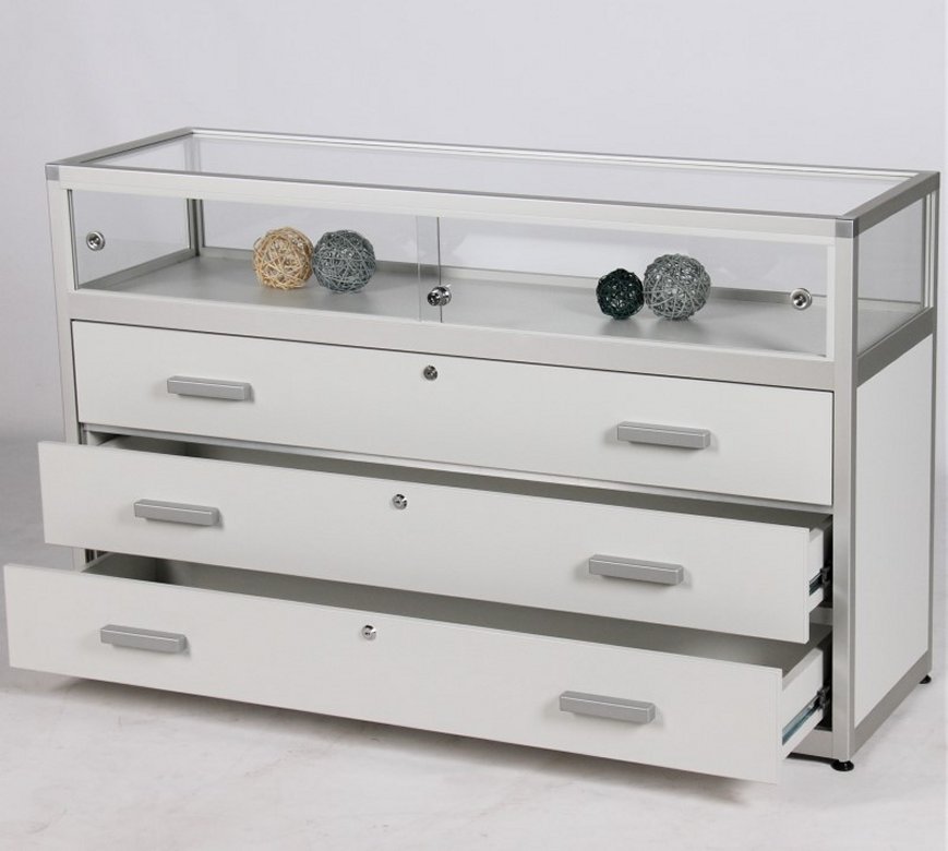 Sideboard-Vitrine als robuste Ladenvitrine mit Schubladen