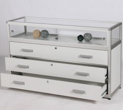 moderne Sideboard-Vitrine abschließbar