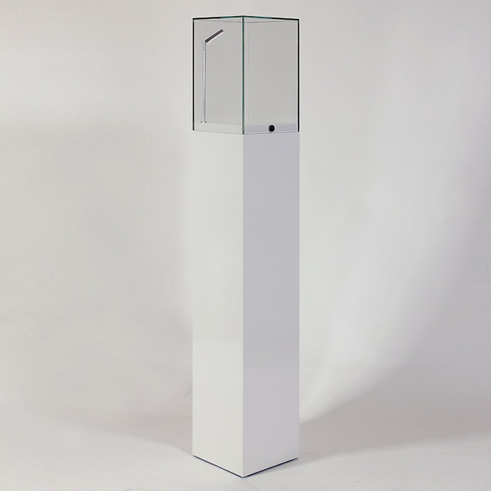 staubdichte Ausstellungsvitrine mit verriegelbarer staubdichter Glashaube auf Sockel