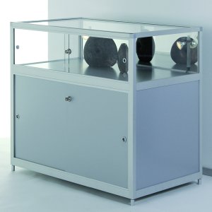 solide Thekenvitrine mit abschließbarem Unterschrank