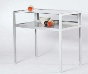 staubdichte Tischvitrine aus bruchfestem Sicherheitsglas