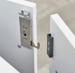 Büroschrank mit abschließbarer Flügeltür 