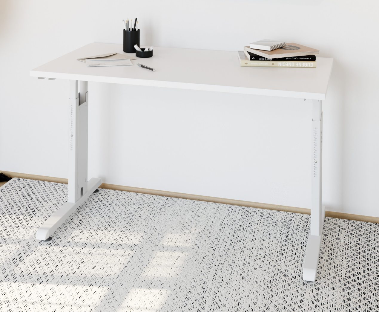 platzsparender Homeoffice-Schreibtisch höhenverstellbar mit Kabelwanne