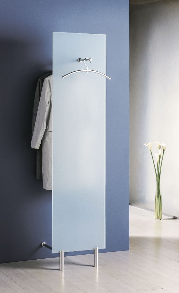 Glaspaneel-Wandgarderobe satiniertes Glas und ausziehbarer Garderobenstange