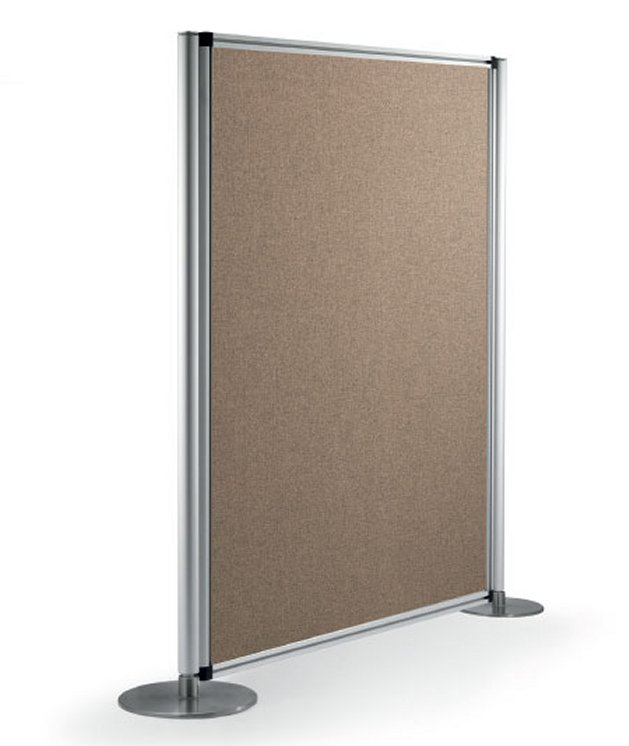 mobiles Pinboard als Sichtschutzwand schwer entflammbar für Büros