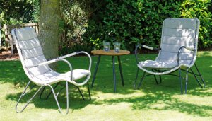 Garten-Relaxsessel im witterungsbeständigen Kunststoffgeflecht