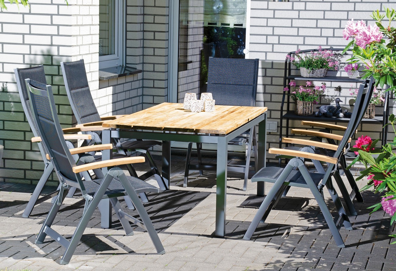 bequeme Garten-Klappstühle robuster Gartentisch anthrazit 160 x 90 cm