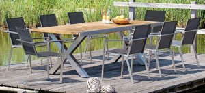 Gartenstuhl und Gartentisch aus Edelstahl / Tischplatte Teakholz
