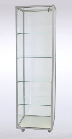 robuste Messevitrine auf Laufrollen