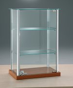 Kleine Vitrine zur Tischaufstellung