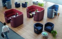 Möbel für Business-Lounge und Foyer