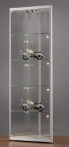 robuste Eckvitrine mit LED-Deckenbeleuchtung