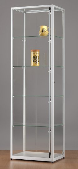 abschlie&szlig;bare Messevitrine aus bruchfestem Glas