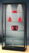 Säulenvitrine aus ESG-Hartglas