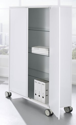weißer Aluminium-Büroschrank mit Laufrollen 