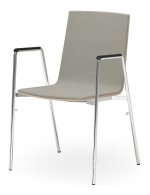 stapelbarer Seminarstuhl mit Polsterung und Armlehnen