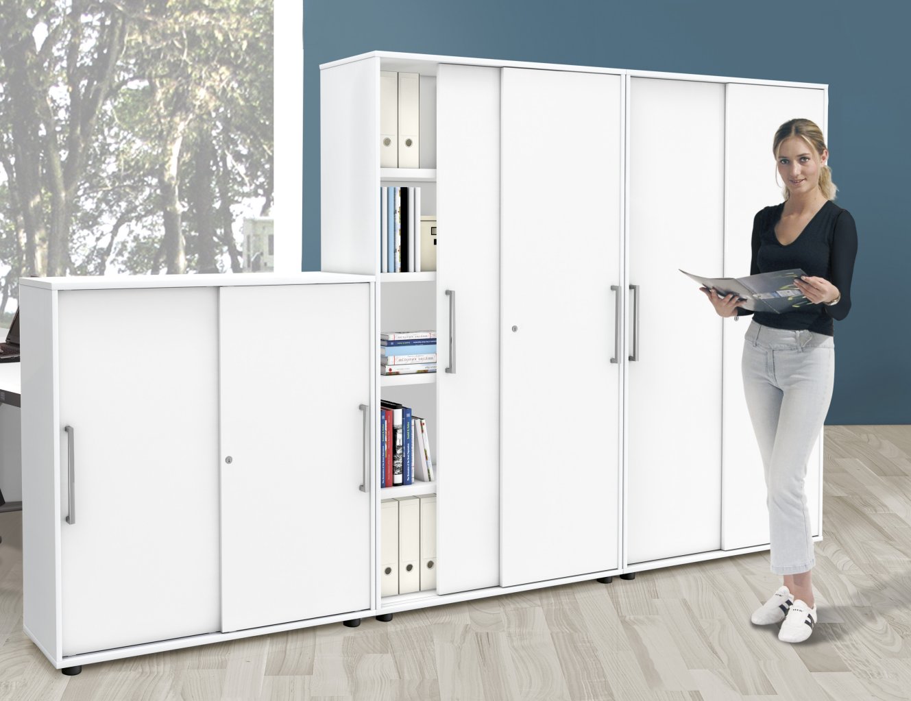 abschließbare Schiebetüren-Büroschränke als Büroraumteiler