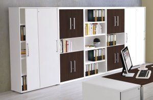 preiswerte Büroschrankwand mit Schiebetürenschränken und Regalschränken
