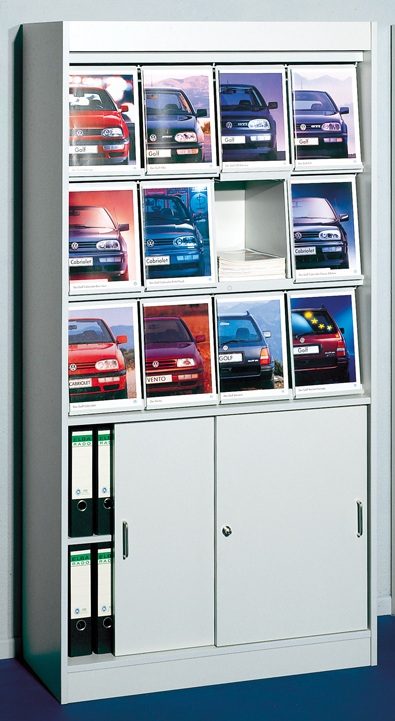 Reisebüro-Katalogschrank mit Klappfächer