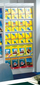 preiswerter Katalogschrank mit Klappfächer