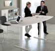 Sitz- und Stehbesprechungstisch