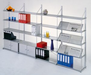 robustes Büro-Standregal aus Metall
