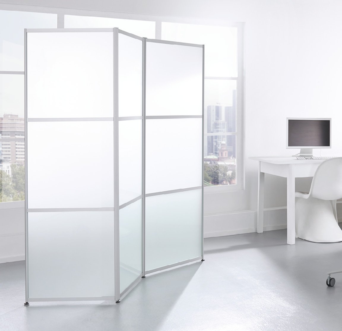 flexibler Faltarm-Raumteiler Breite = 183 cm mit 3 frei beweglichen Faltarme