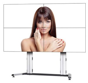 mobiler Videowall-Standfuß mit Laufrollen für 4 Monitore