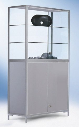 Glasvitrine-mit-Unterschrank