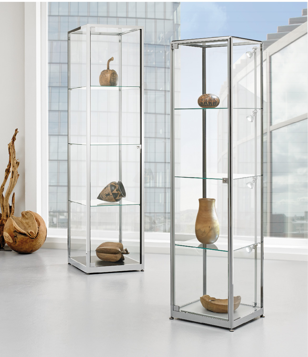 hochwertige Standvitrinen quadratisch 50 x 50 x 200 cm bruchfest Sicherheitsglas